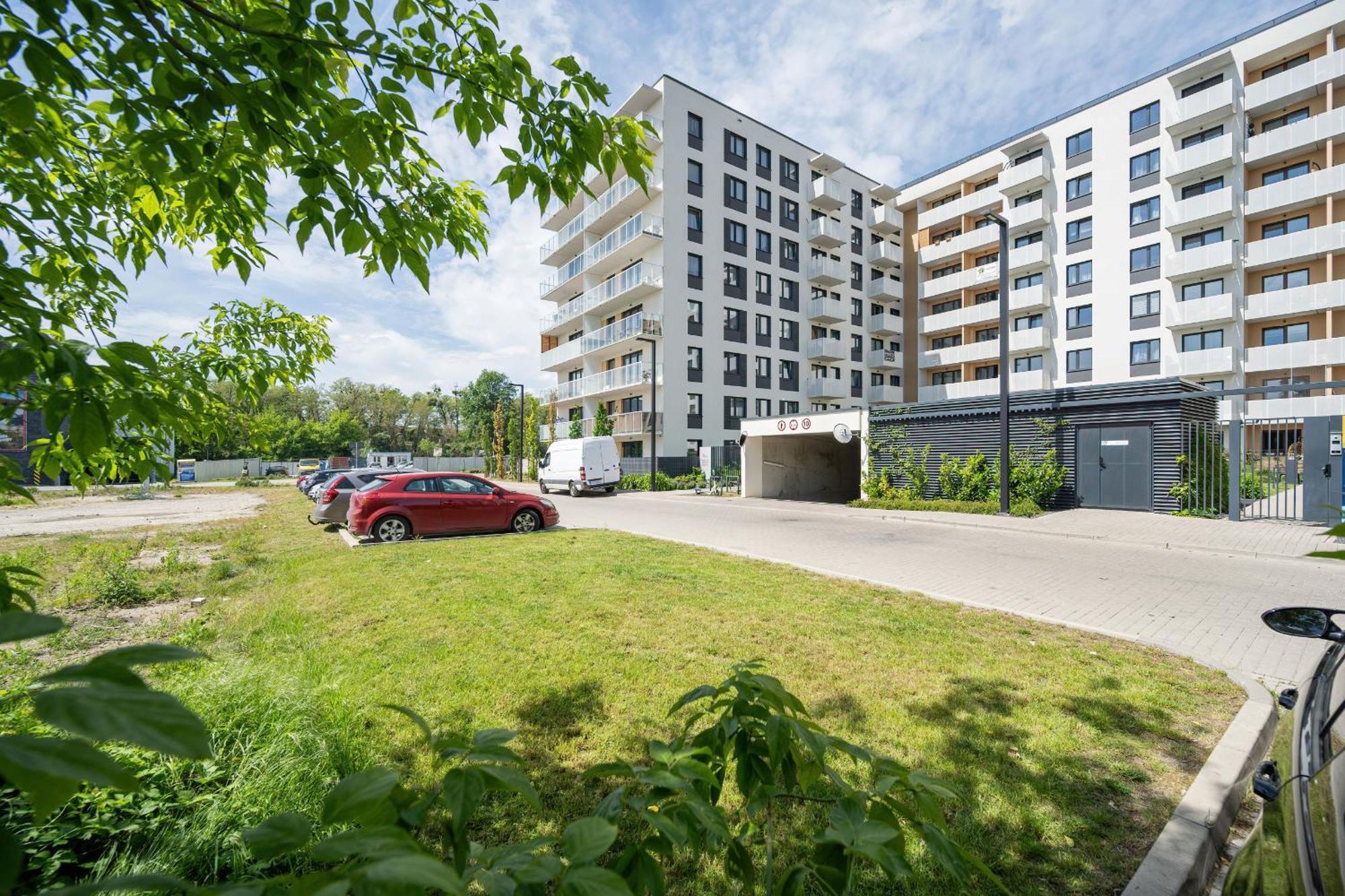 Miedziana Bright With Balcony And Parking By Renters Wrocław